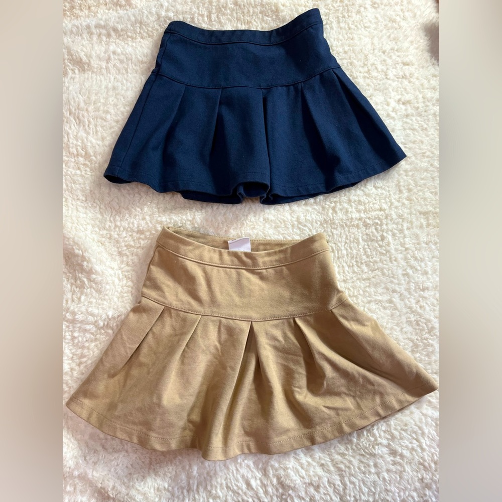 Girls Gap Uniform Skirts Lot 2